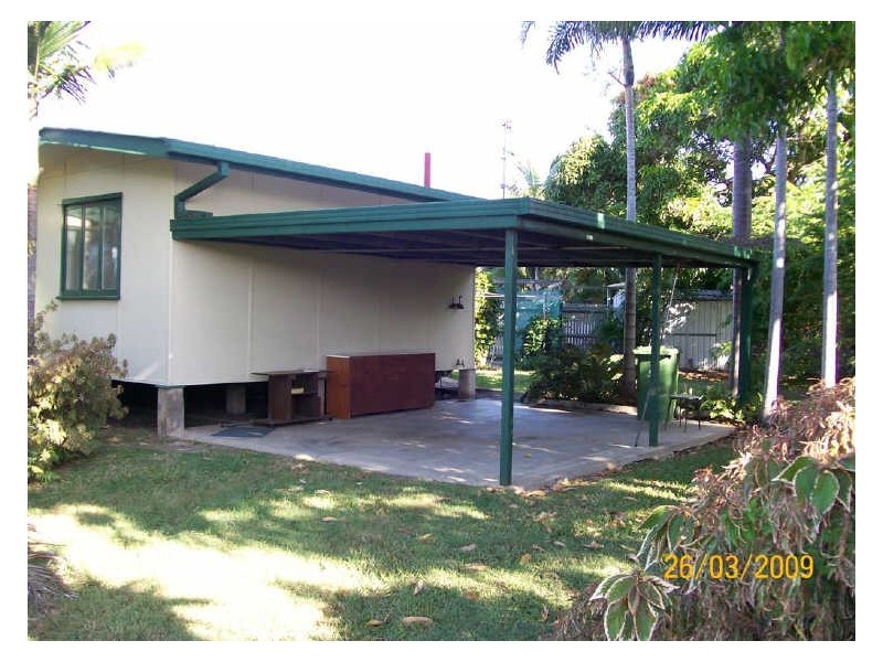 1 Murray Avenue, Bowen QLD 4805