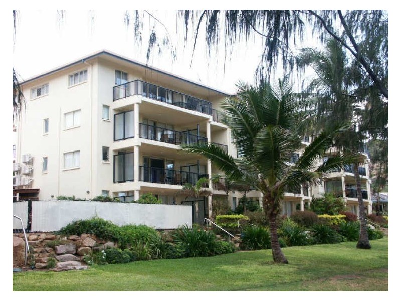 15/2 Pandanus Street, Bowen QLD 4805