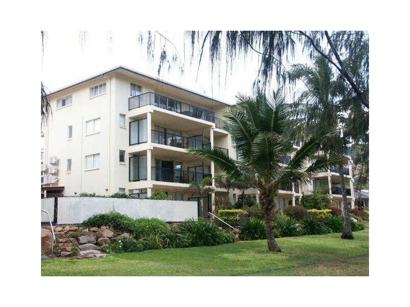 1/2 Pandanus Street, Bowen QLD 4805