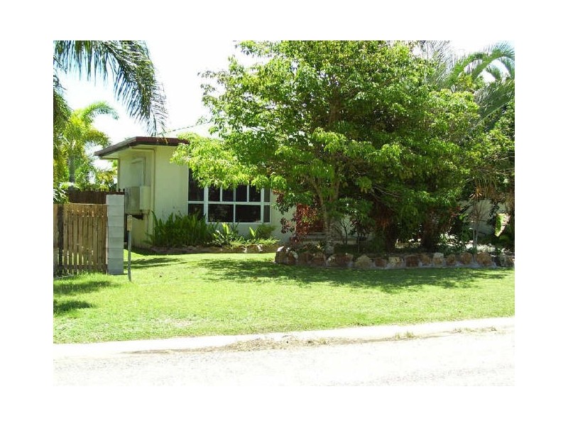 18 Brighton Road, Bowen QLD 4805