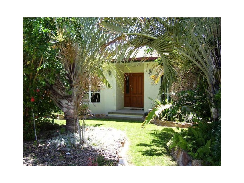 18 Brighton Road, Bowen QLD 4805