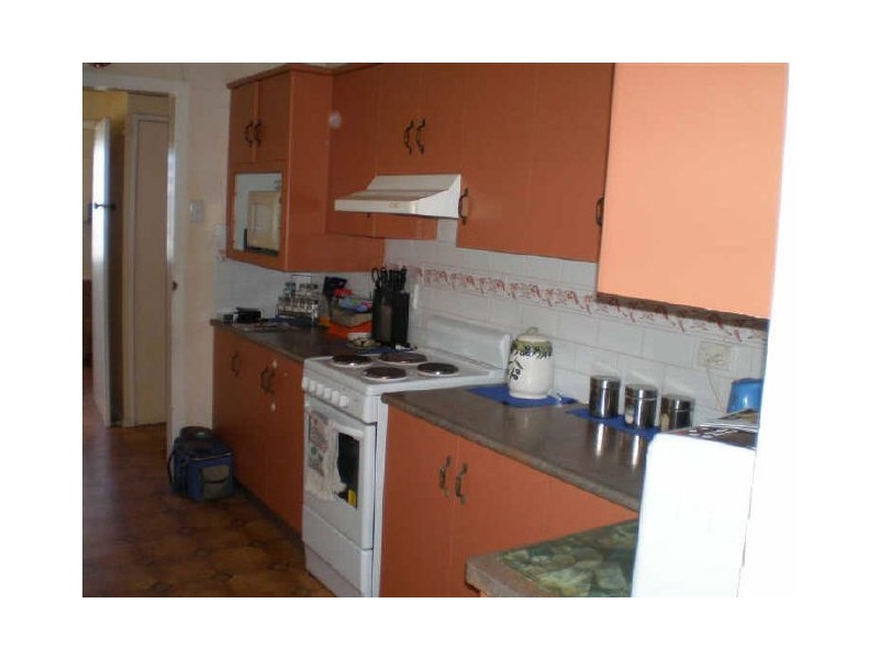 12 Mitchell Street, Bowen QLD 4805