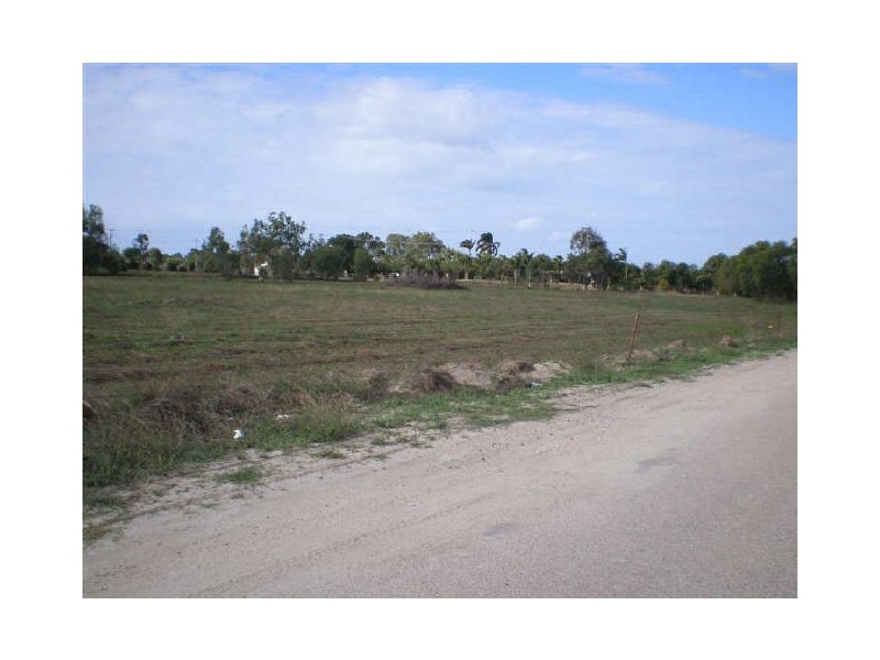 Betzels Lane, Bowen QLD 4805