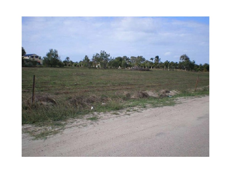 Betzels Lane, Bowen QLD 4805