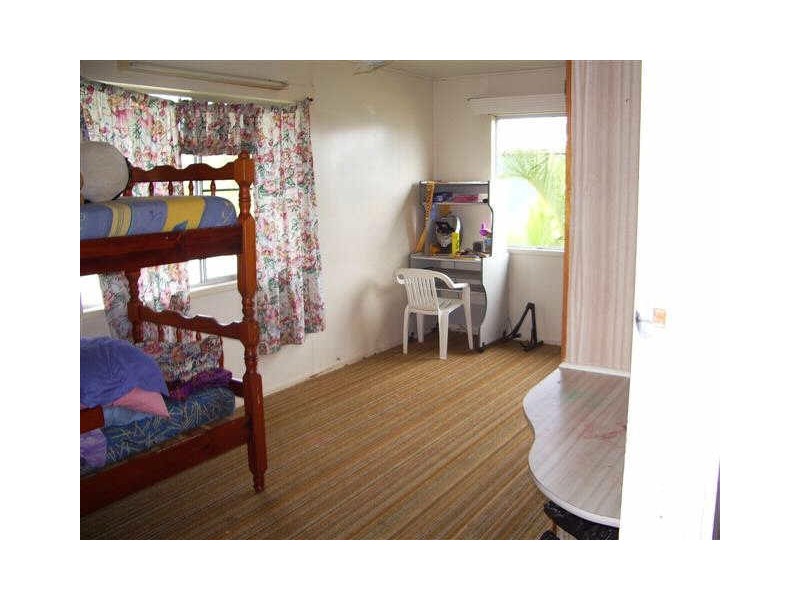 61 Whyte Avenue, Bowen QLD 4805