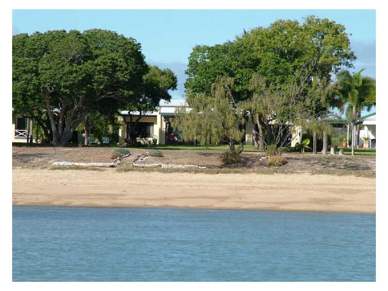 54 Baxter Avenue, Bowen QLD 4805