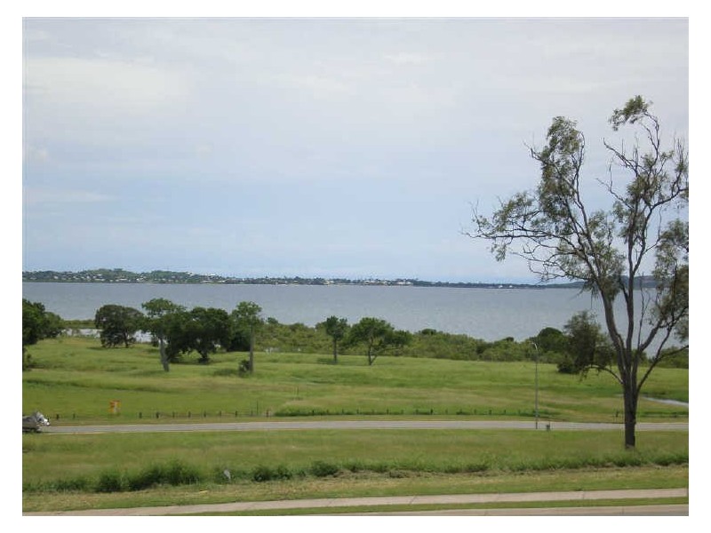 90 Ocean View Drive, Bowen QLD 4805