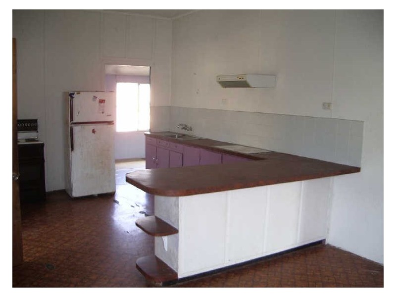 43 Railway Road, Collinsville QLD 4804