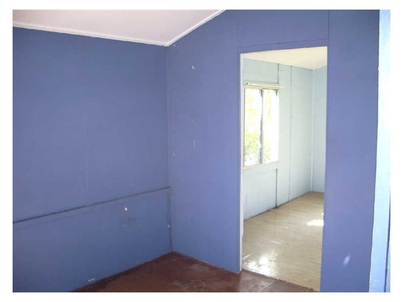 43 Railway Road, Collinsville QLD 4804