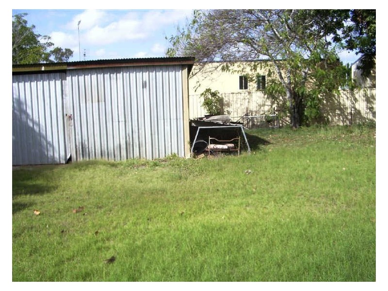 43 Railway Road, Collinsville QLD 4804