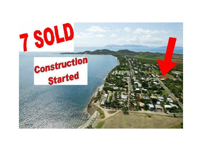 Unit 2/136 Soldiers Road, Bowen QLD 4805