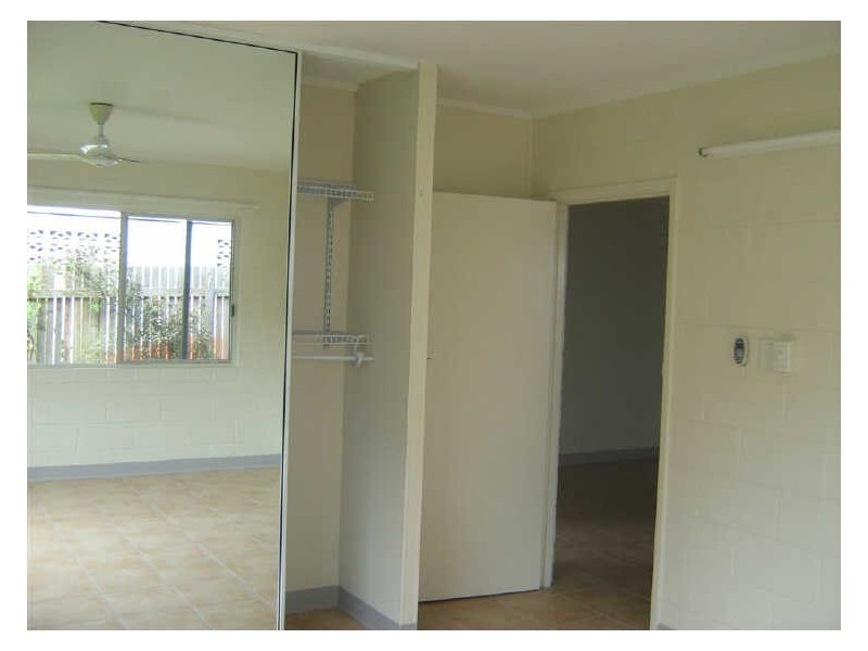 1/1 Bunting Street, Bowen QLD 4805