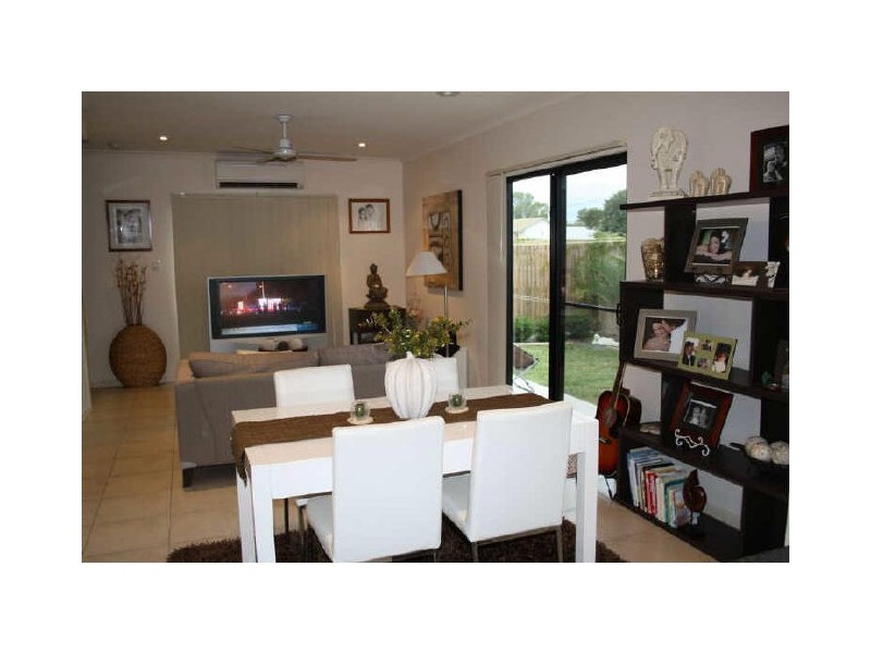1/34 Poole Street, Bowen QLD 4805
