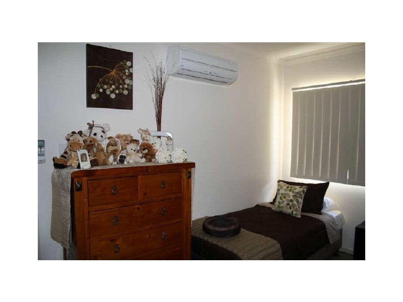 1/34 Poole Street, Bowen QLD 4805