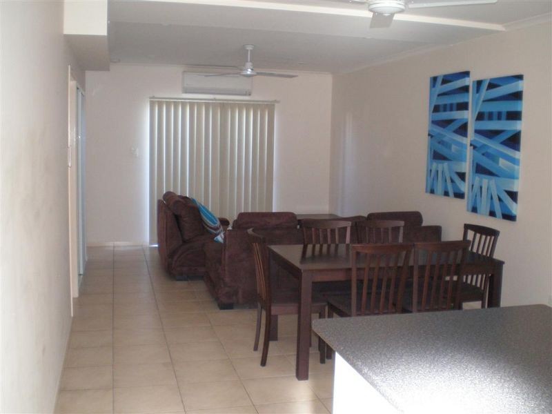 2/34 Poole Street, Bowen QLD 4805