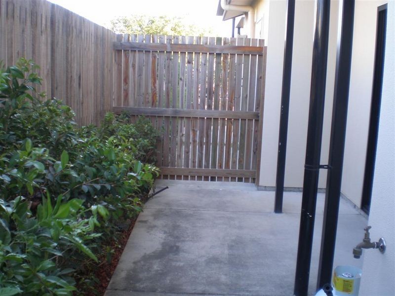 2/34 Poole Street, Bowen QLD 4805