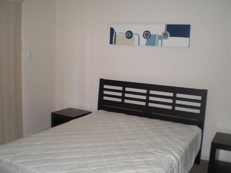 2/34 Poole Street, Bowen QLD 4805