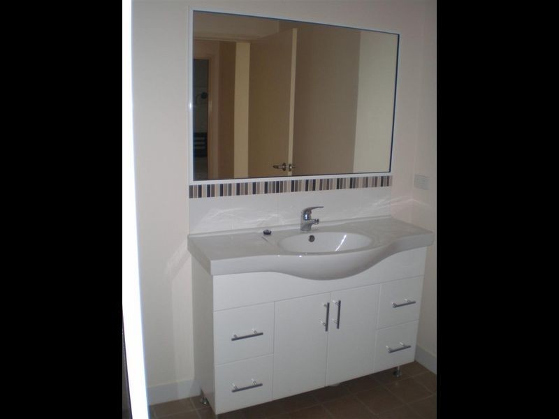 2/34 Poole Street, Bowen QLD 4805