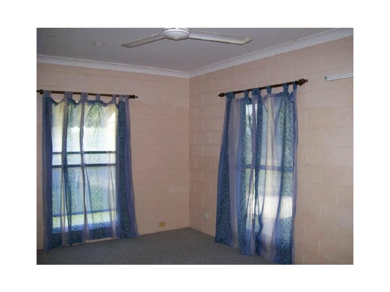 50 Wentworth Street, Bowen QLD 4805