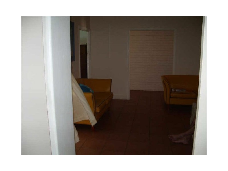 12 Howard Street, Bowen QLD 4805