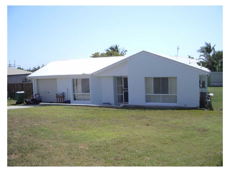 4 Allan Place, Bowen QLD 4805