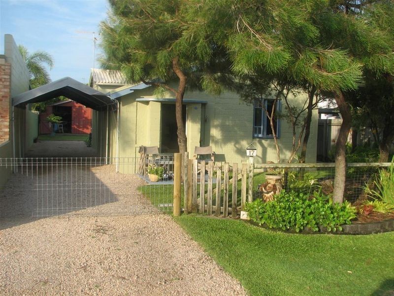 17 Whitsunday Street, Bowen QLD 4805