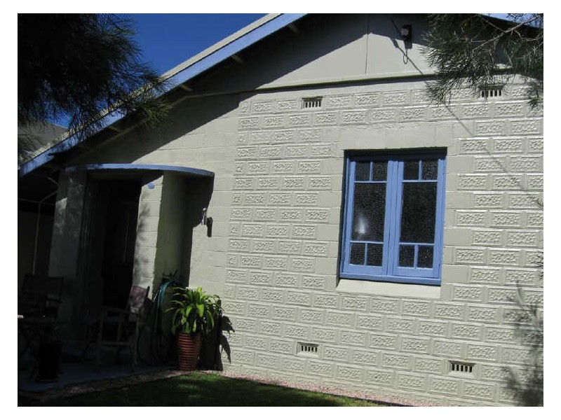 17 Whitsunday Street, Bowen QLD 4805