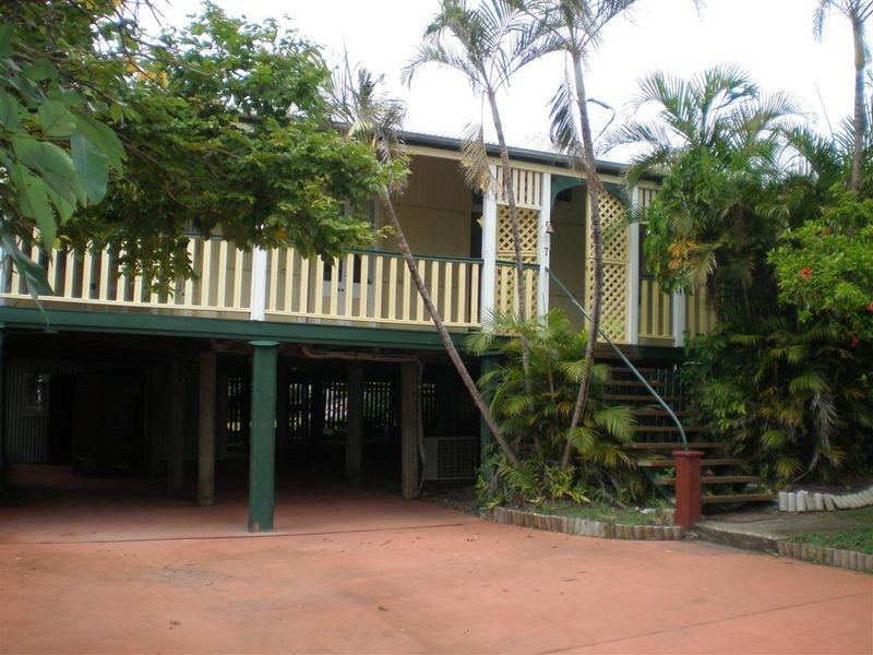 7 Philip Street, Bowen QLD 4805