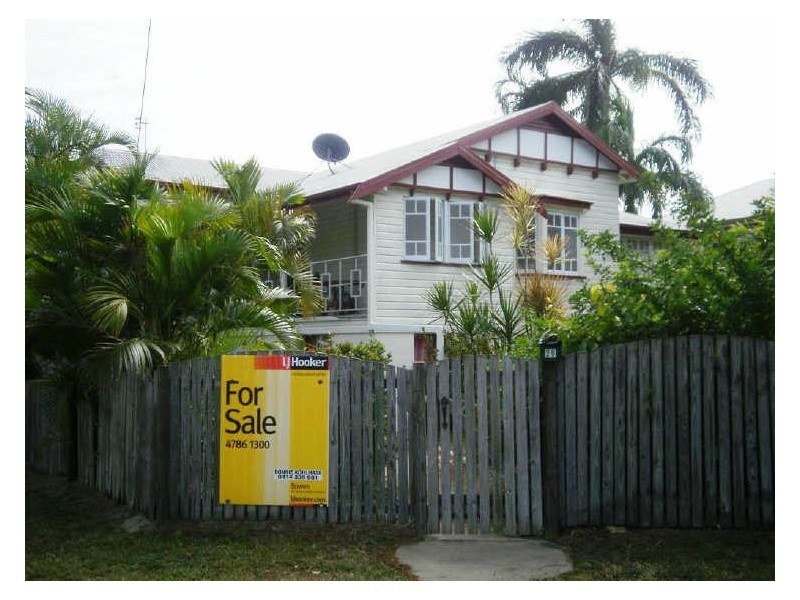 20 George Street, Bowen QLD 4805