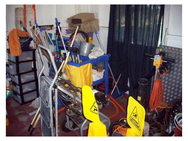 18 Riverside Commercial & Domestic Cleaning, Bowen QLD 4805