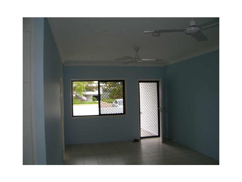 1/6 Leichhardt Street, Bowen QLD 4805