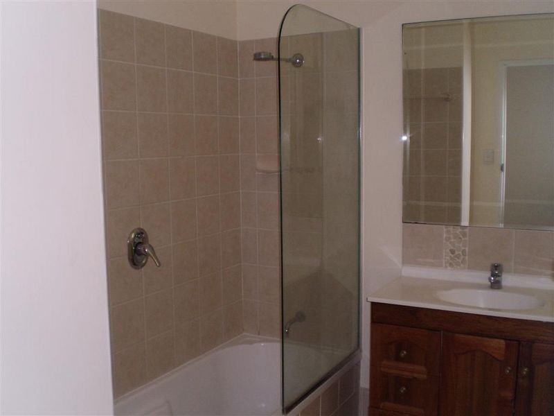 12 Rosshall Street, Bowen QLD 4805