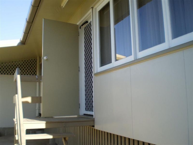 12 Rosshall Street, Bowen QLD 4805