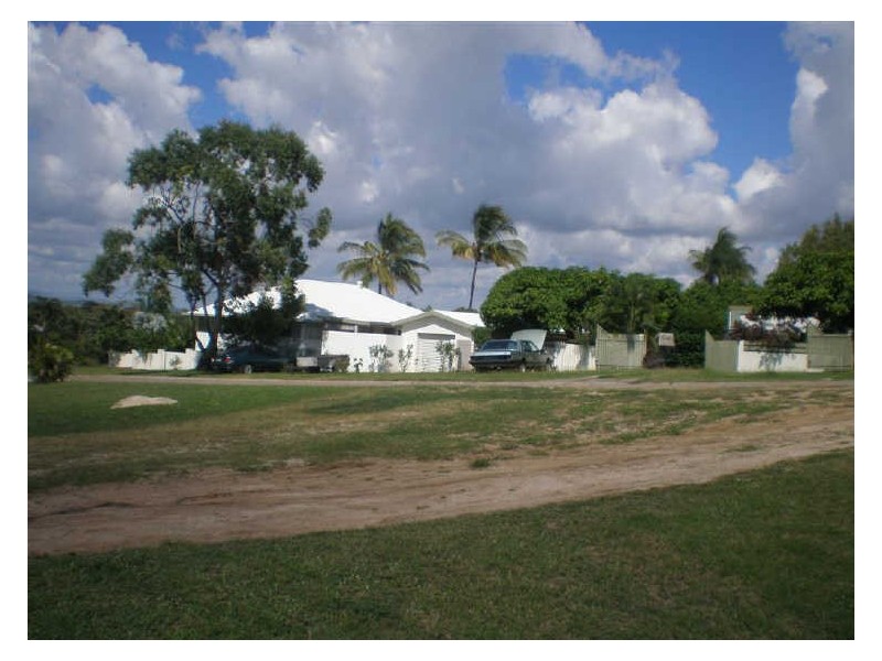 10 Hay Street, Bowen QLD 4805