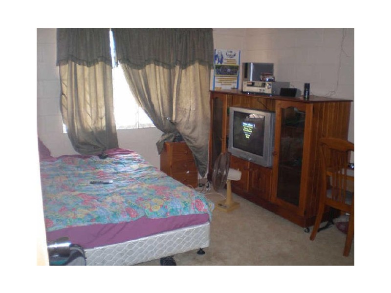 7 Queens Road, Bowen QLD 4805