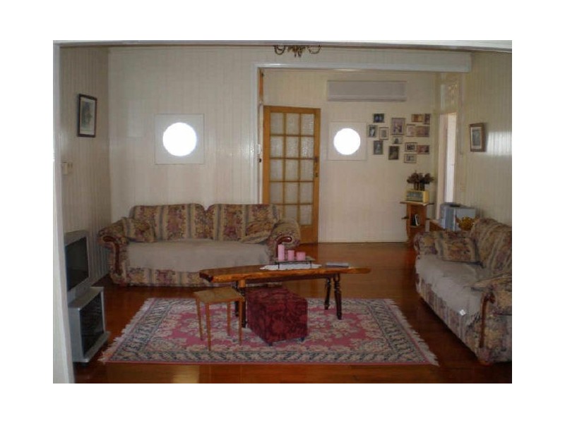 7 Hay Street, Bowen QLD 4805