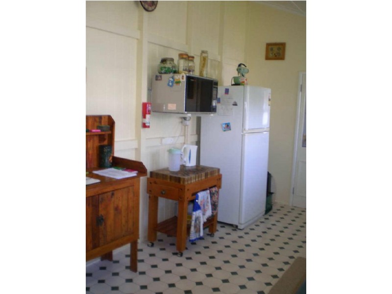 7 Hay Street, Bowen QLD 4805