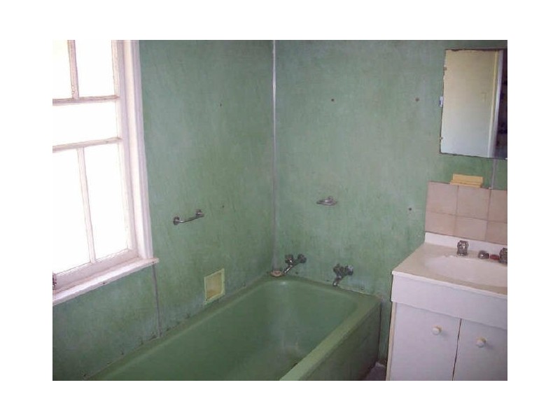 55 Golf Links Road, Bowen QLD 4805