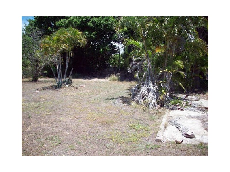 55 Golf Links Road, Bowen QLD 4805