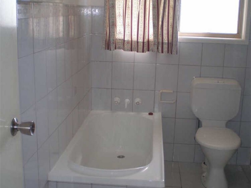 39 Coral Street, Bowen QLD 4805