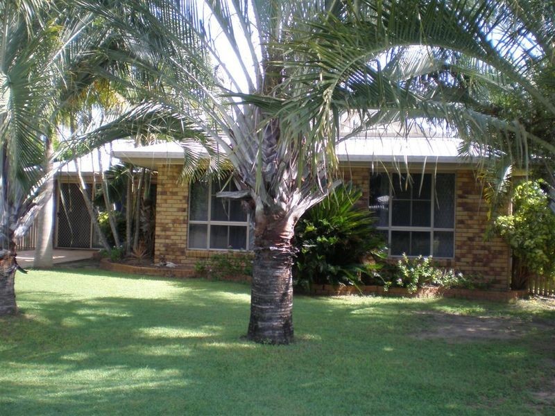 39 Coral Street, Bowen QLD 4805