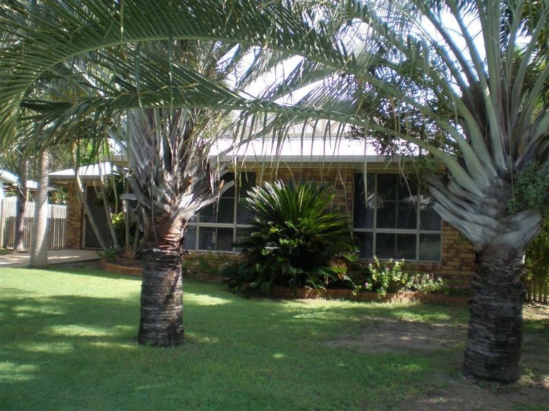 39 Coral Street, Bowen QLD 4805