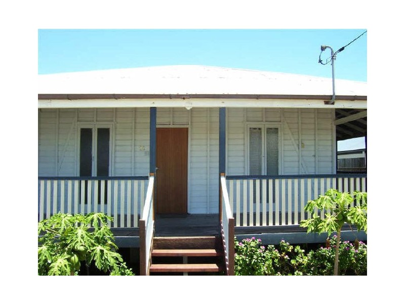 26 Livingstone Street, Bowen QLD 4805
