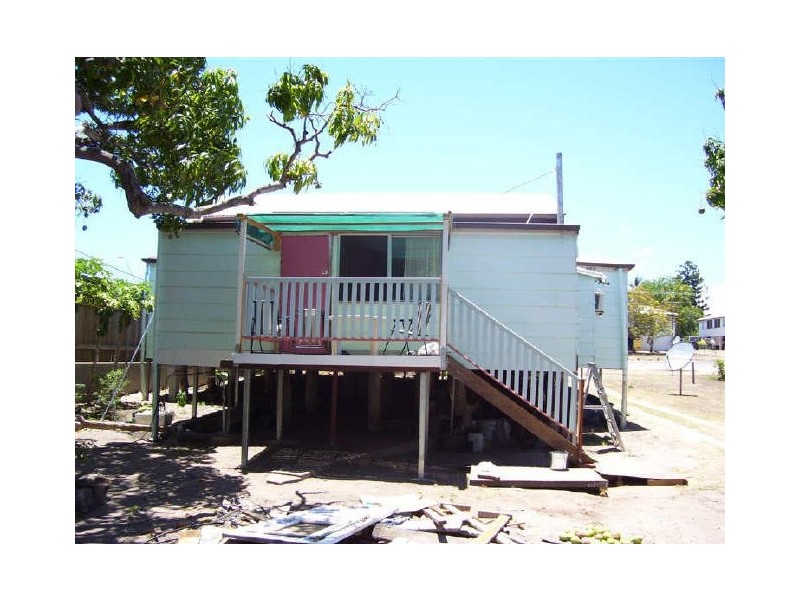 26 Livingstone Street, Bowen QLD 4805