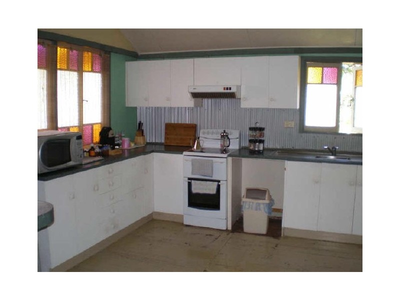 75 Williams Street, Bowen QLD 4805