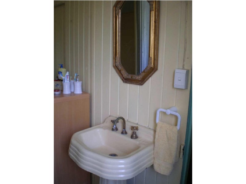 75 Williams Street, Bowen QLD 4805