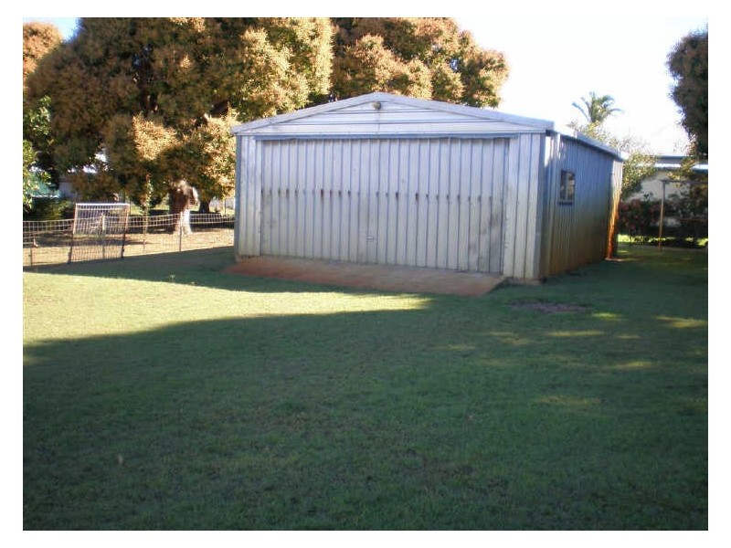 11 Golf Links Road, Bowen QLD 4805