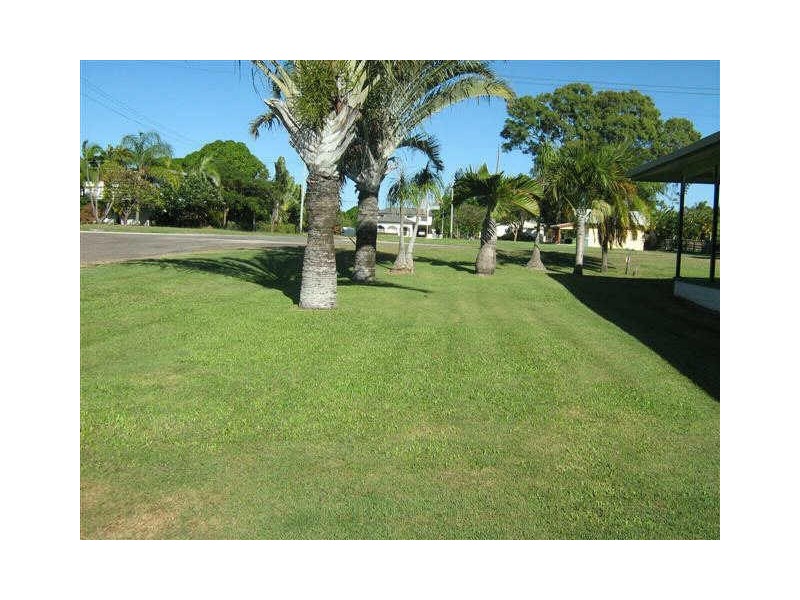 8 Webster Street, Bowen QLD 4805