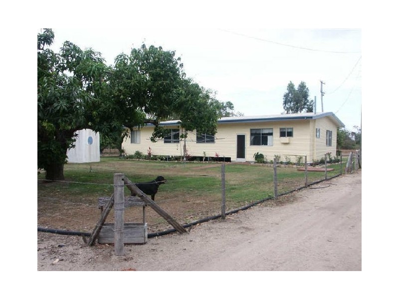 29 Telegraph Road, Bowen QLD 4805