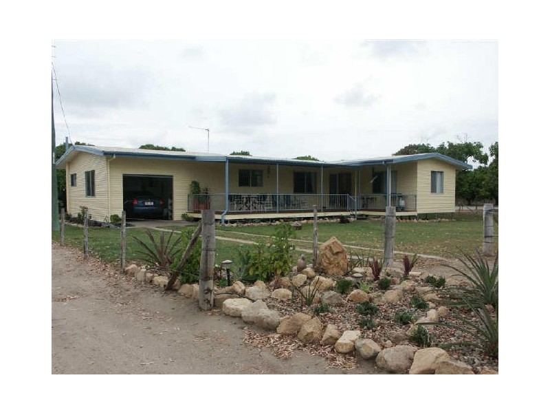 29 Telegraph Road, Bowen QLD 4805